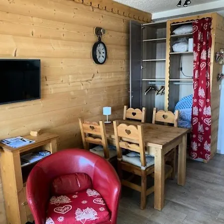 Résidence Edelweiss - Studio + Hall Habitable de 25 m² – Résidence L’EDELWEISS- Quartier du Viel ALPE- MAE-4533 Apartamento